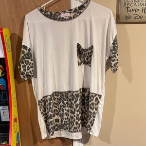 Pink Lily Leopard Print Tunic Top